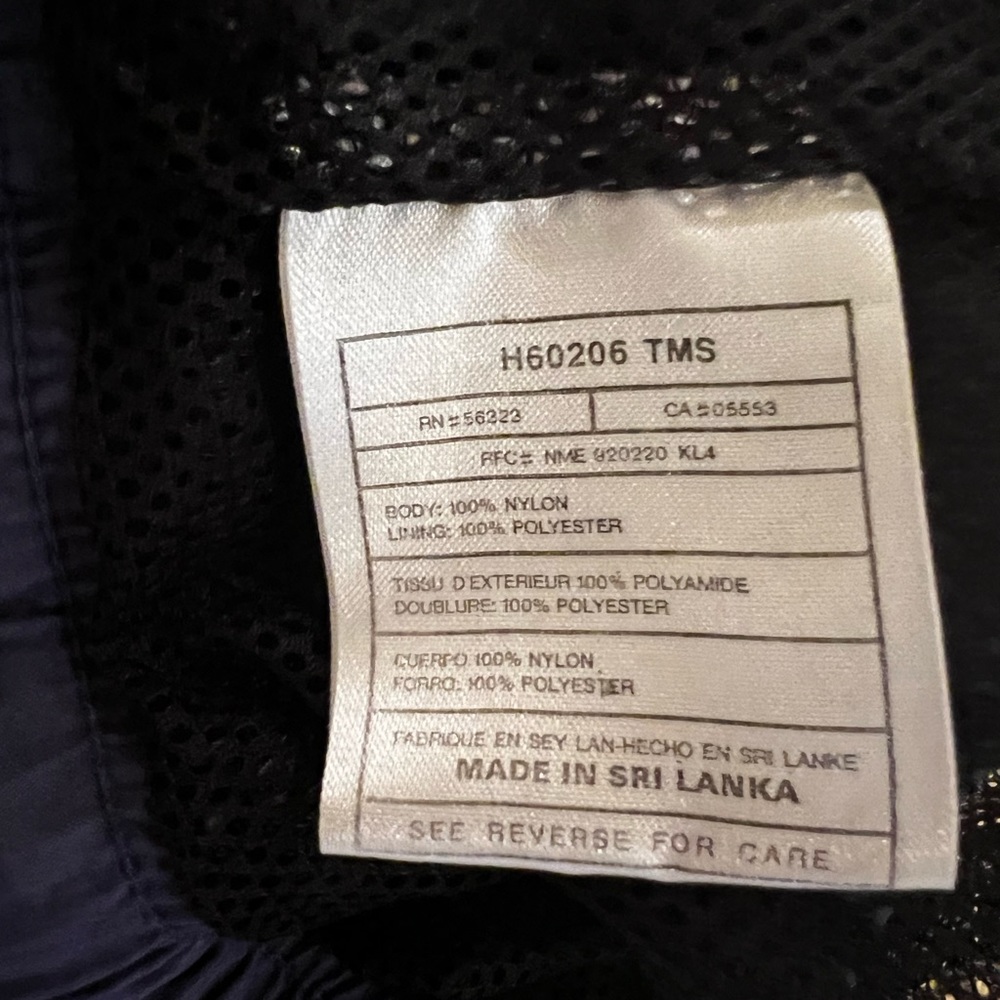 Men’s Vintage Nike ACG Short, Size L - Picture 5 of 5